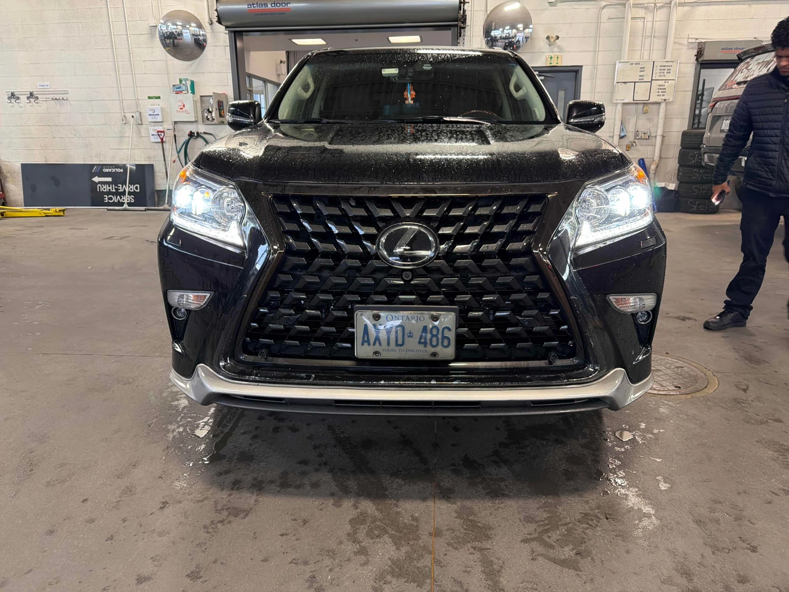 Lexus GX 460 * * CARFAX * * АВТО КРЕДИТ * * , снимка 2 - Автомобили и джипове - 54721598