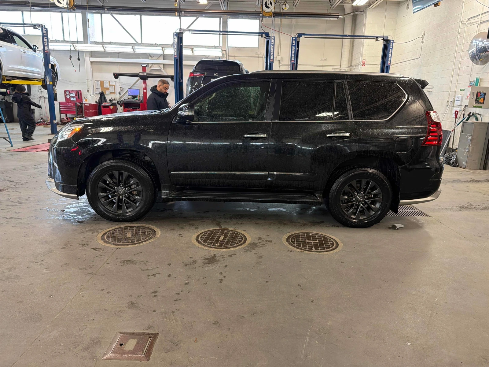 Lexus GX 460 * * CARFAX * * АВТО КРЕДИТ * * , снимка 4 - Автомобили и джипове - 54721598