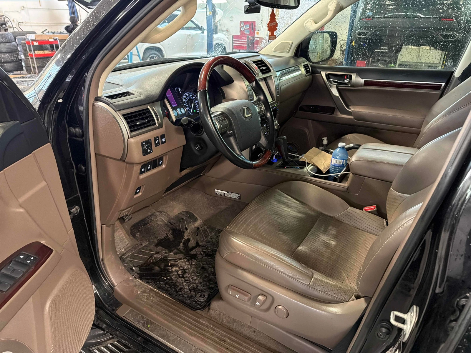 Lexus GX 460 * * CARFAX * * АВТО КРЕДИТ * * , снимка 6 - Автомобили и джипове - 54721598