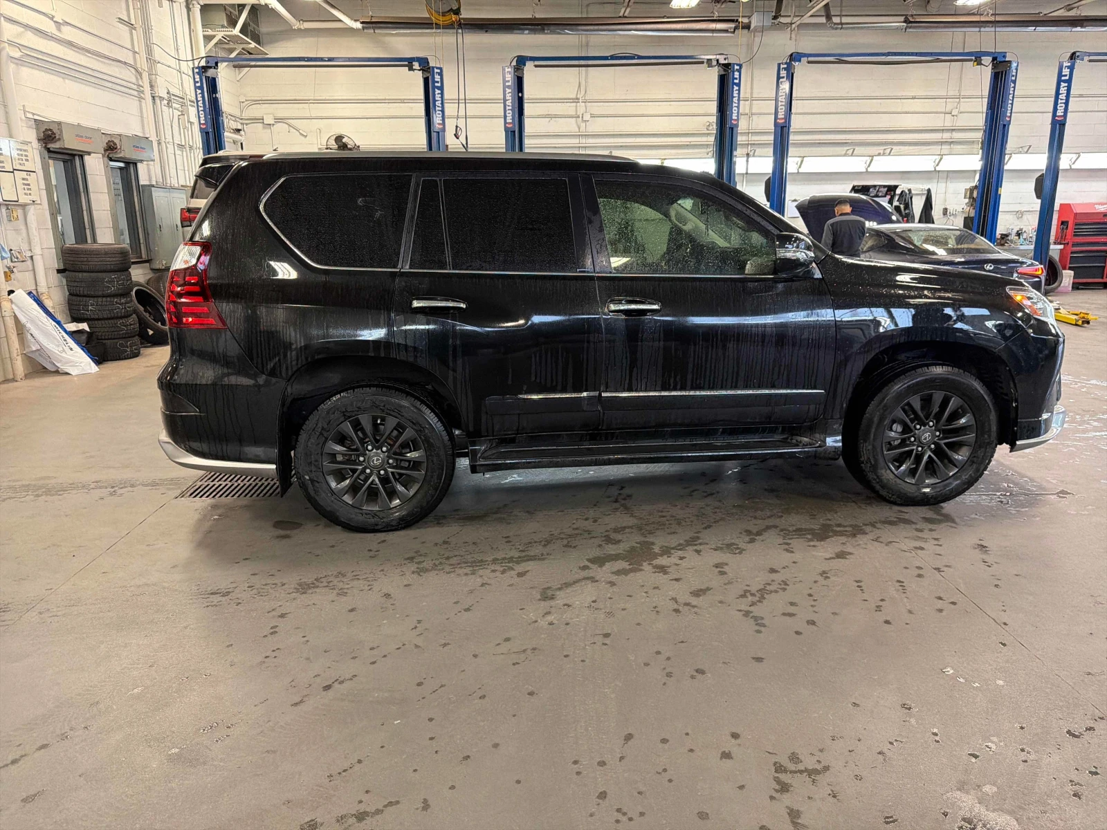 Lexus GX 460 * * CARFAX * * АВТО КРЕДИТ * * , снимка 3 - Автомобили и джипове - 54721598