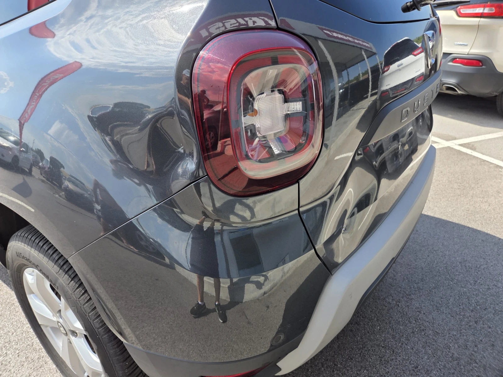 Dacia Duster 1.5 dci , снимка 9 - Автомобили и джипове - 55069306