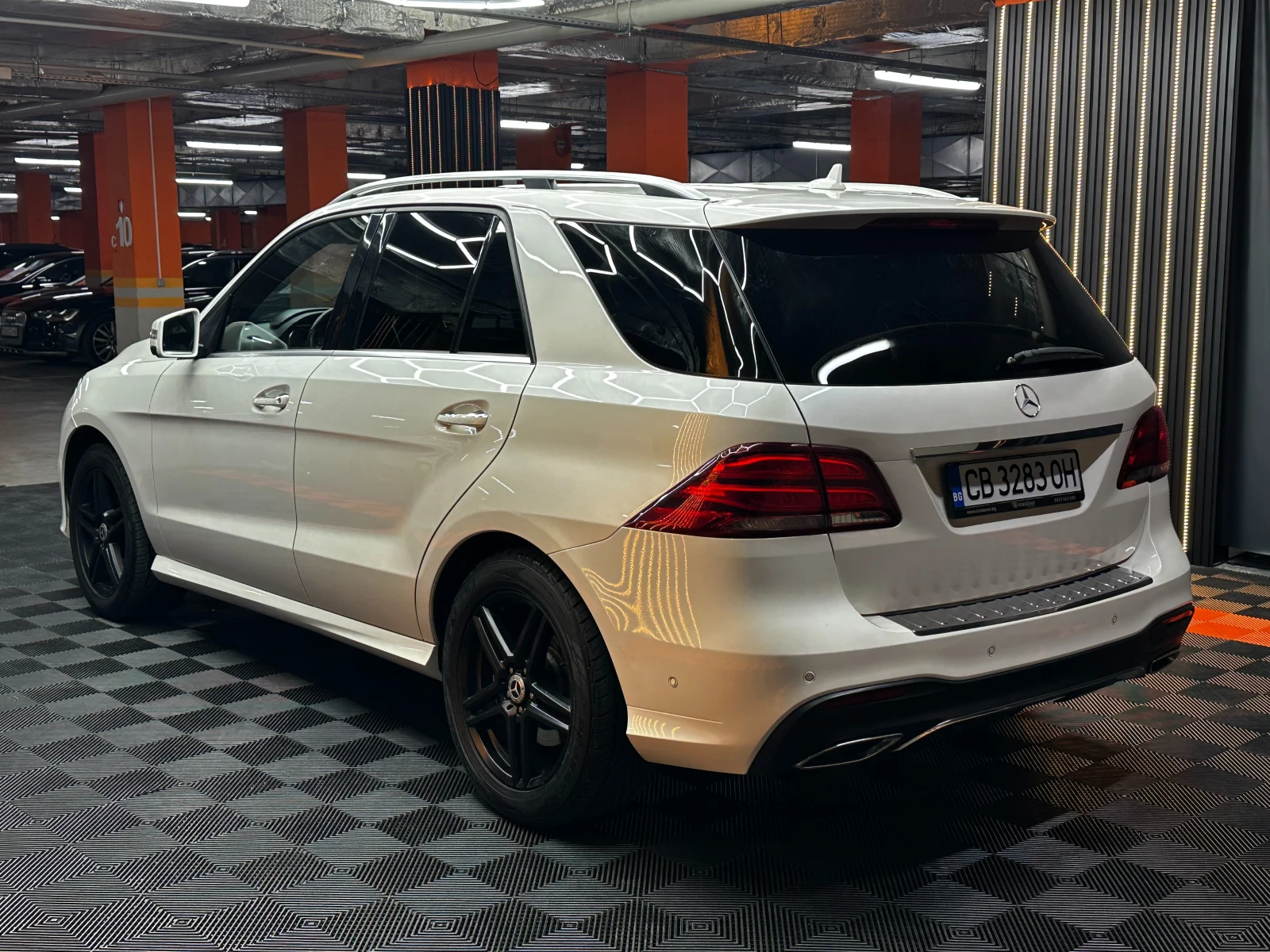 Mercedes-Benz GLE 350 AMG Пакет/ГАРАНЦИЯ, снимка 5 - Автомобили и джипове - 55141649