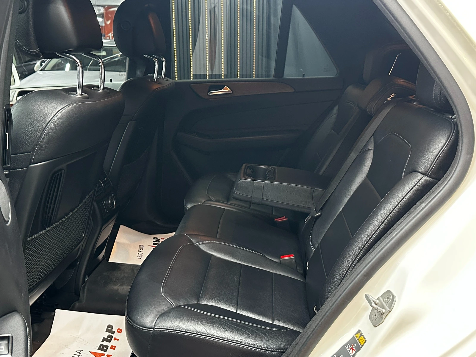 Mercedes-Benz GLE 350 AMG Пакет/ГАРАНЦИЯ, снимка 10 - Автомобили и джипове - 55141649