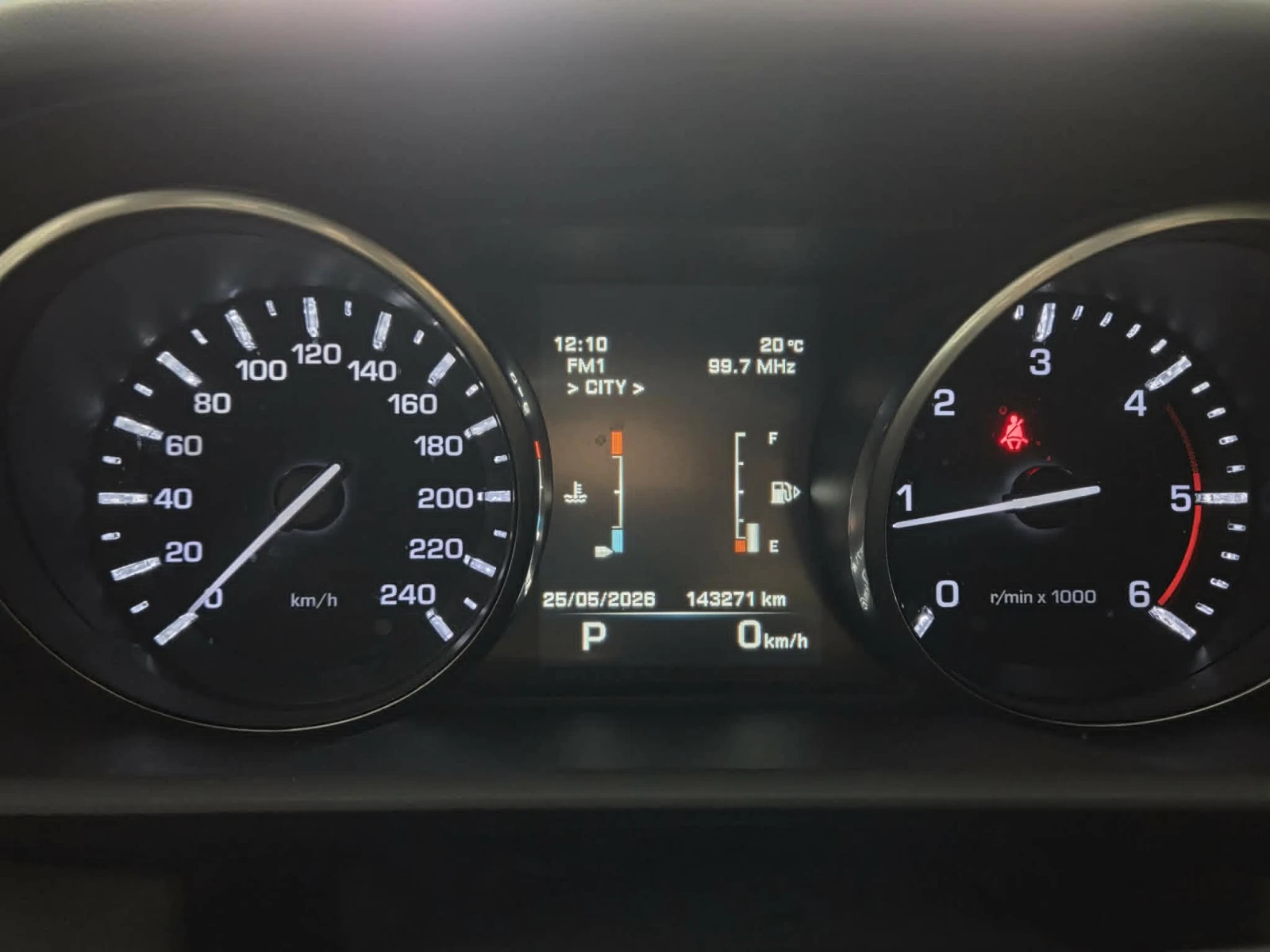 Land Rover Range Rover Sport, снимка 4 - Автомобили и джипове - 55253201