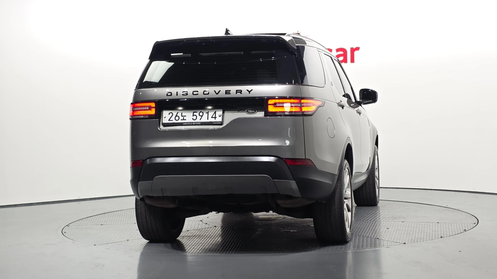 Land Rover Discovery 3.0* TD6 First Edition* , снимка 4 - Автомобили и джипове - 55278764