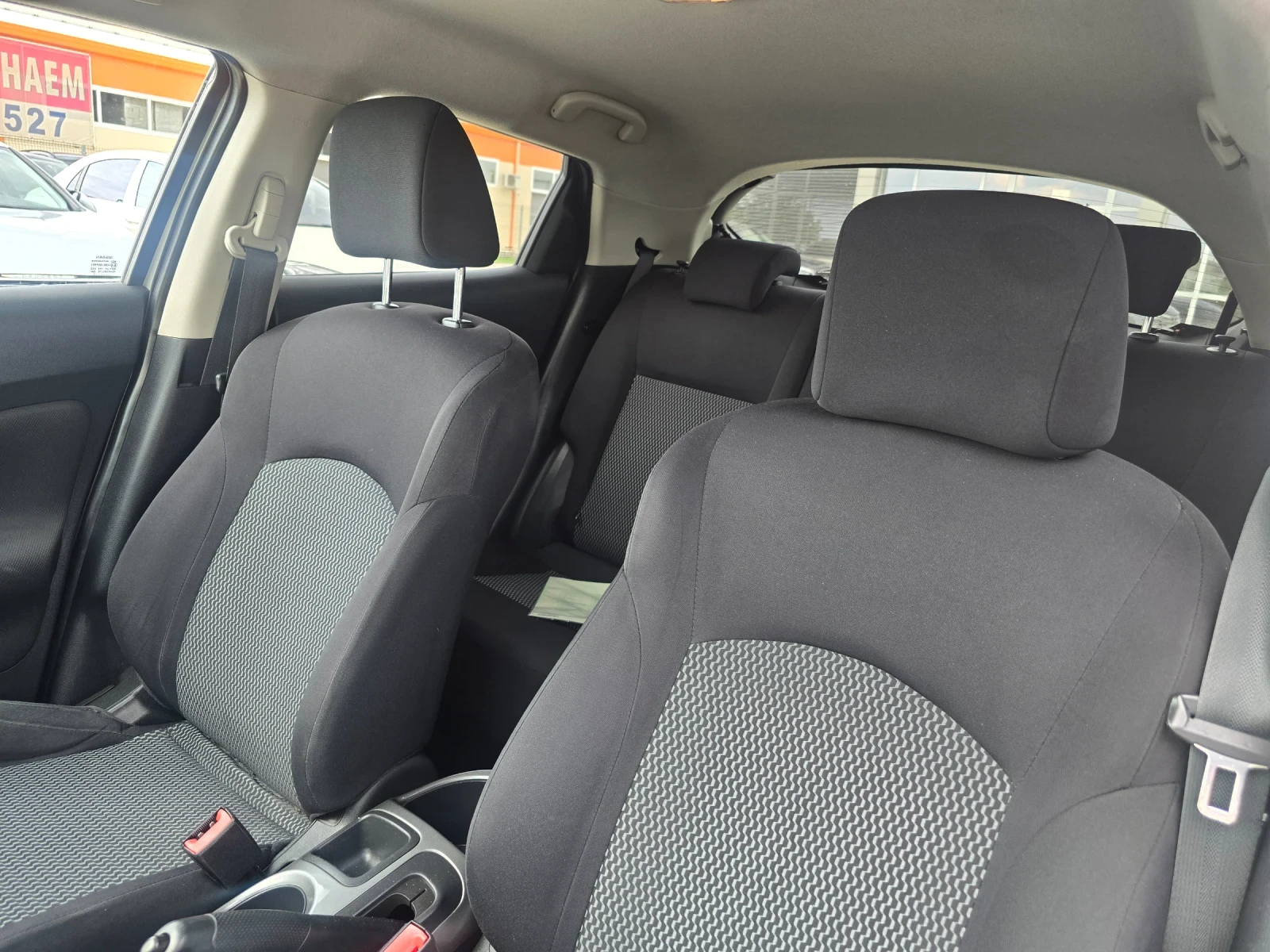 Nissan Juke 1.5 DCI, снимка 15 - Автомобили и джипове - 55324968