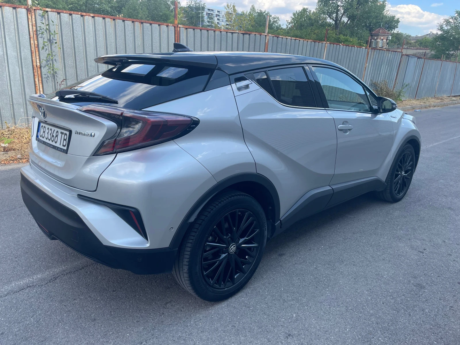 Toyota C-HR 1.8 🔝 Hybrid, снимка 6 - Автомобили и джипове - 55950724