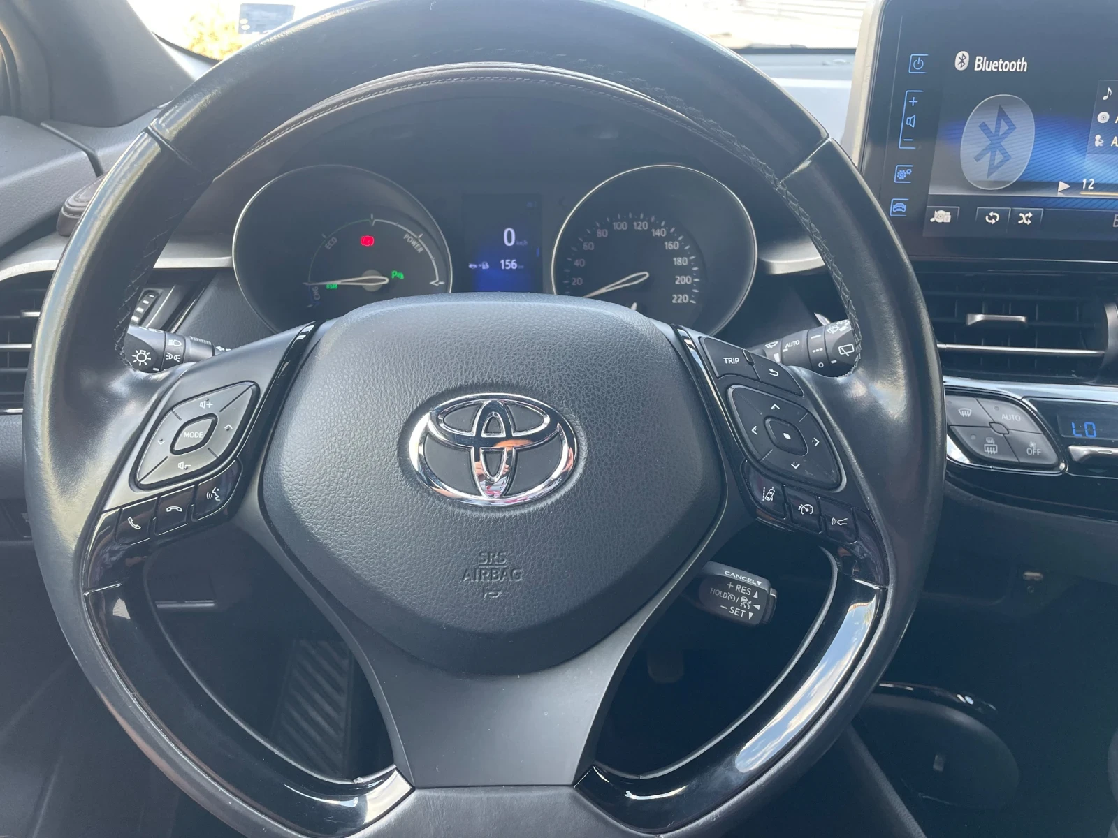 Toyota C-HR 1.8 🔝 Hybrid, снимка 15 - Автомобили и джипове - 55950724