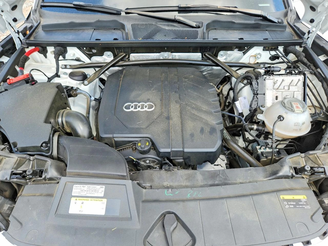 Audi Q5 2.0l Premium Plus 45, снимка 12 - Автомобили и джипове - 56076347
