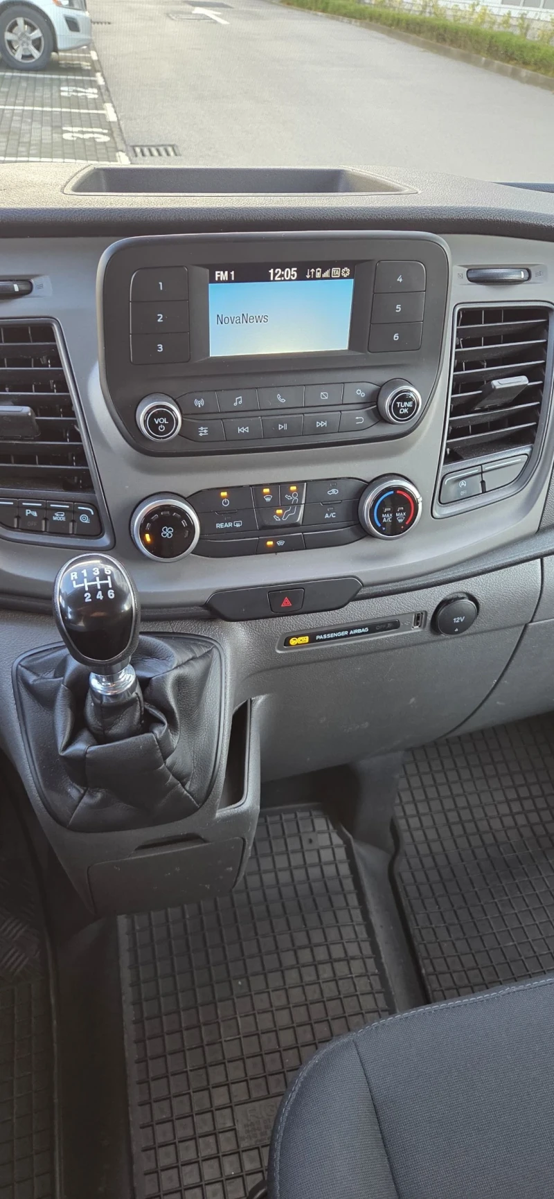 Ford Transit Custom Къстъм 2.0, снимка 11 - Бусове и автобуси - 52613696