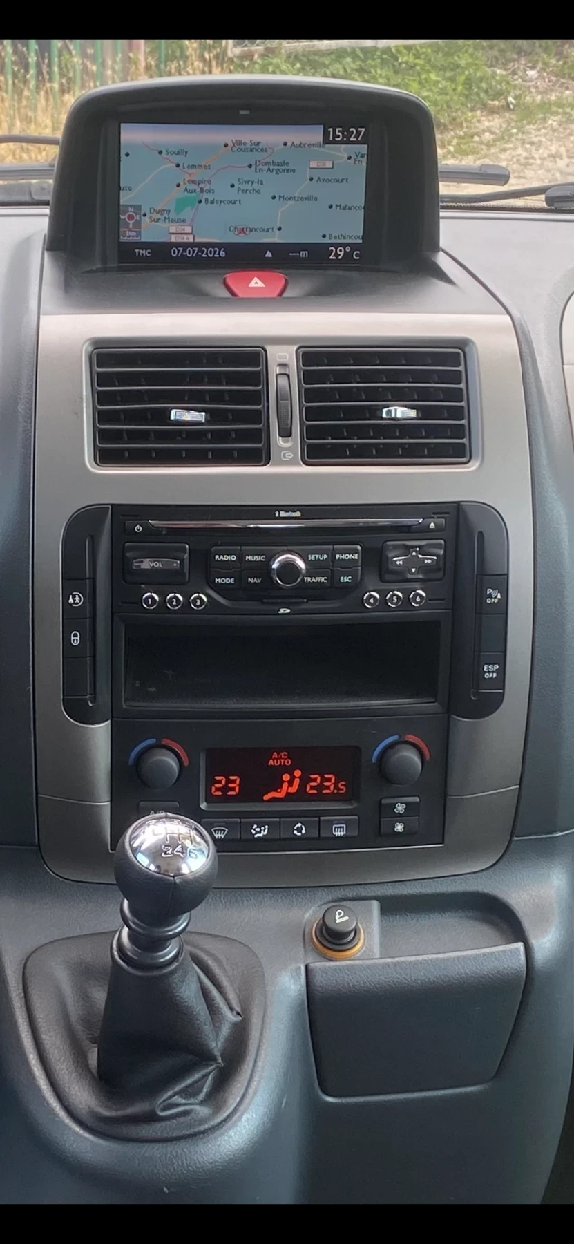 Peugeot Expert 2.0 HDI 136 к.с. 145 ХИЛ.КМ-Сервизна история !, снимка 14 - Бусове и автобуси - 55193302