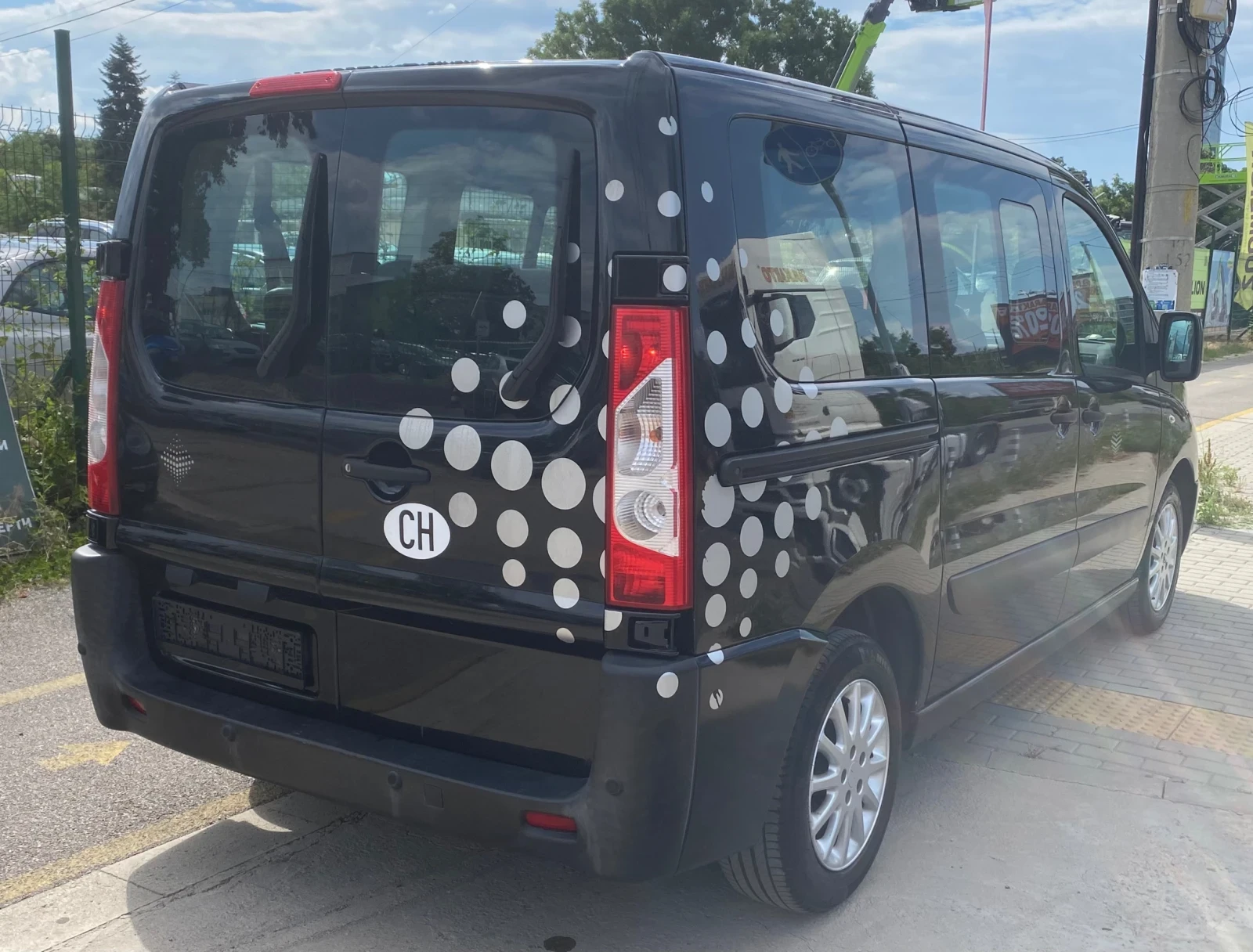 Peugeot Expert 2.0 HDI 136 к.с. 145 ХИЛ.КМ-Сервизна история !, снимка 4 - Бусове и автобуси - 55193302