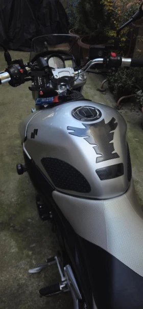 Suzuki Gsr | Mobile.bg    12