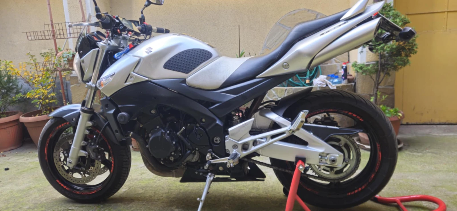 Suzuki Gsr  - изображение 2