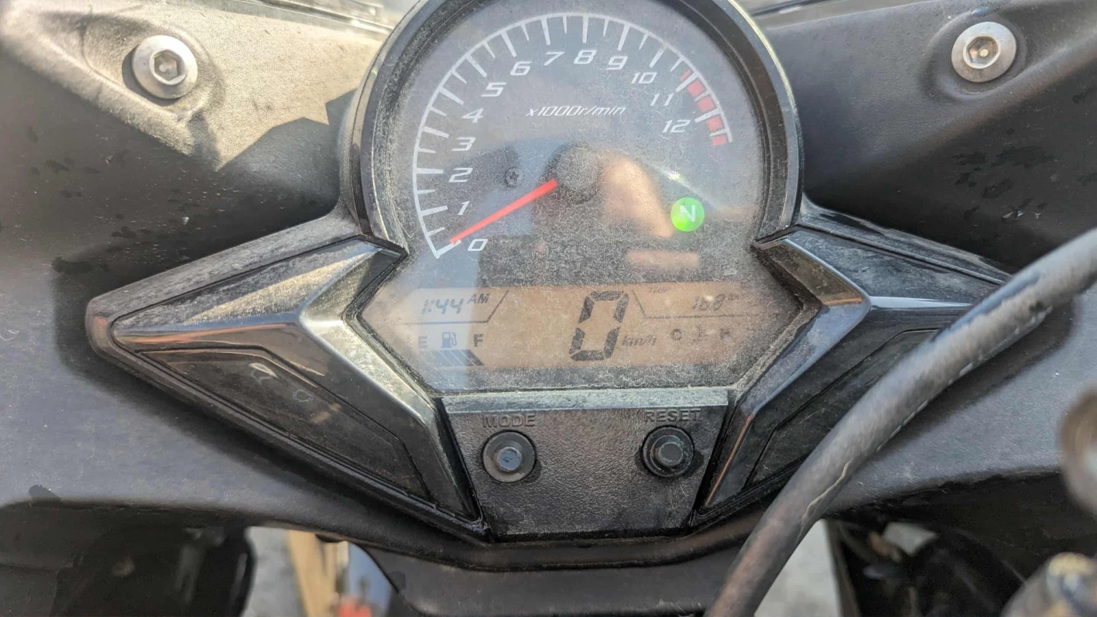 Suzuki SV 650 SL2 - изображение 2