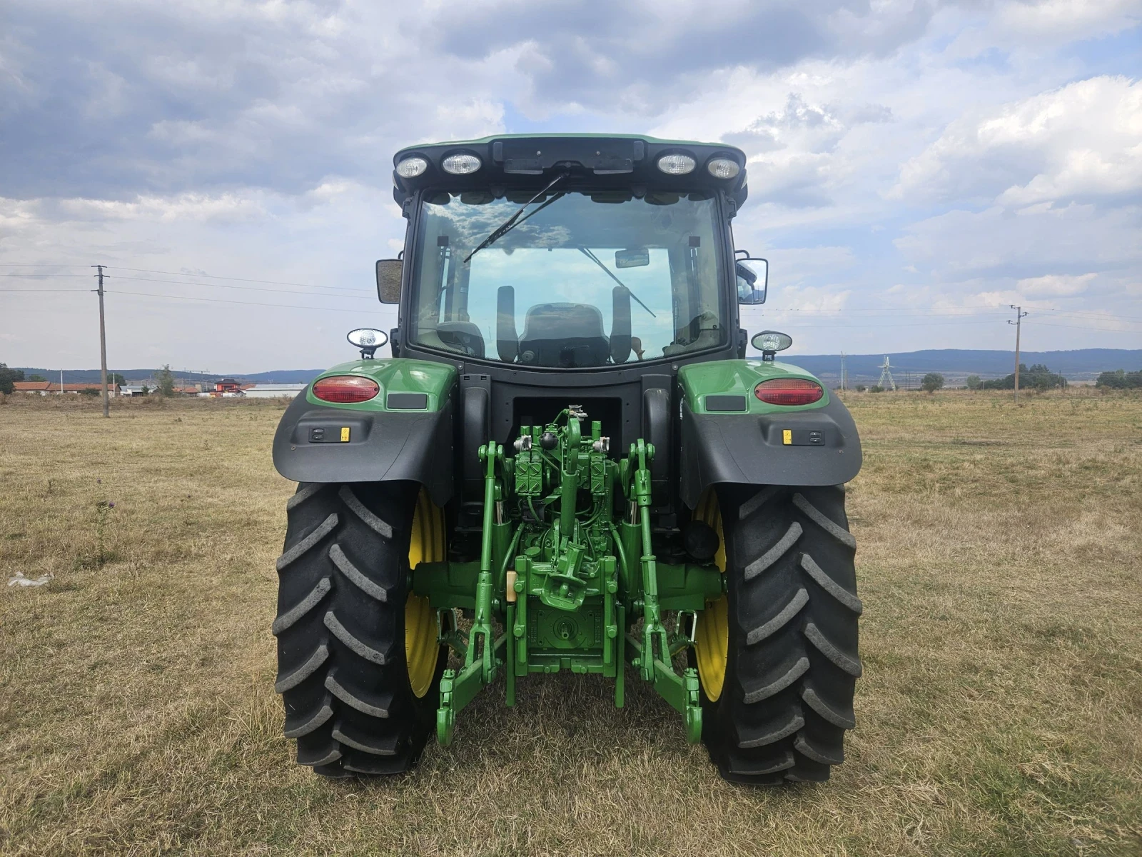 Трактор John Deere 6105R - изображение 6