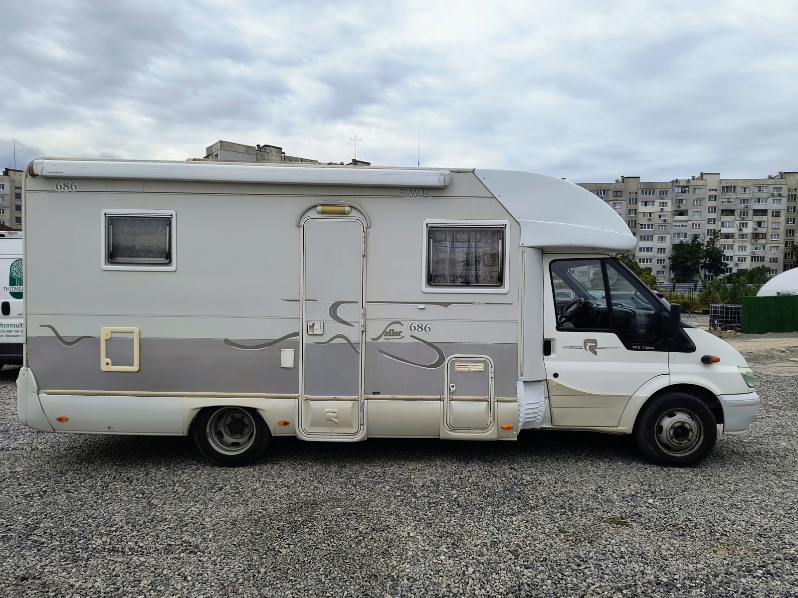 Кемпер Ford 2.4TDCi/125кс/КЛИМАТИК/RIMOR Sailer, снимка 5 - Каравани и кемпери - 56110568