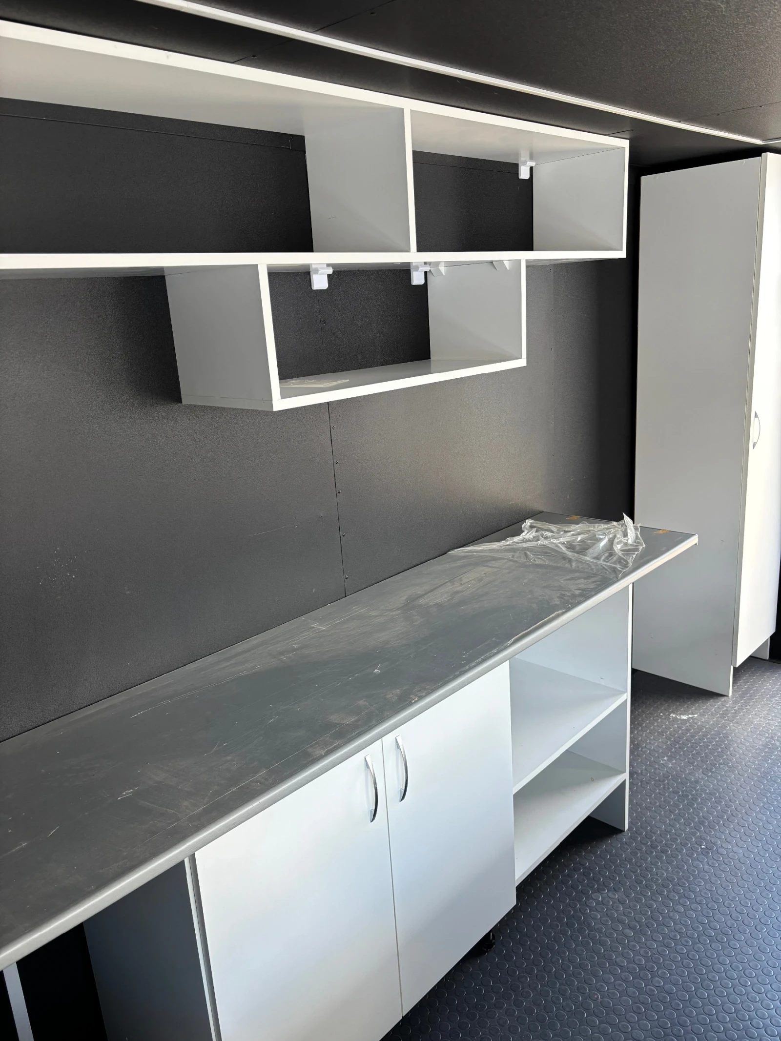 За автомобил Други Ремарке Каравана  Бързо Хранене , снимка 8 - Ремаркета - 54165182