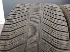 Гуми Зимни 305/35R21, снимка 2