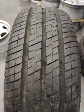 Гуми Летни 235/65R16, снимка 2