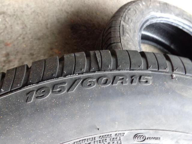 Гуми Летни 195/60R15, снимка 8 - Гуми и джанти - 16501745