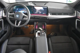 BMW iX2 xDrive30, снимка 7