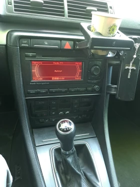 Audi A4 2.0 TDI, снимка 8