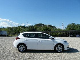Toyota Auris 1.2i 52000km.115kc. EURO 6B | Mobile.bg   3