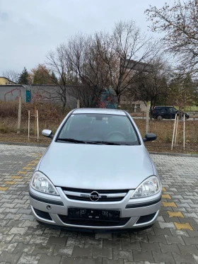 Opel Corsa 1.2i Климатик, снимка 3