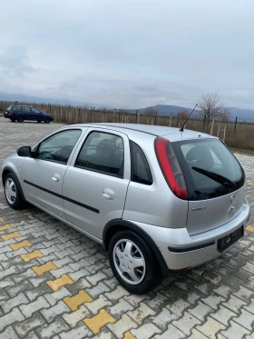 Opel Corsa 1.2i Климатик, снимка 6