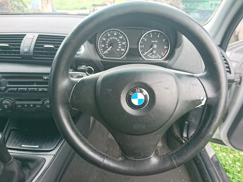 BMW 116 1.6i, снимка 11 - Автомобили и джипове - 46464357