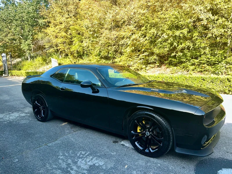 Dodge Challenger 5.7 R/T PLUS, снимка 4 - Автомобили и джипове - 47526829