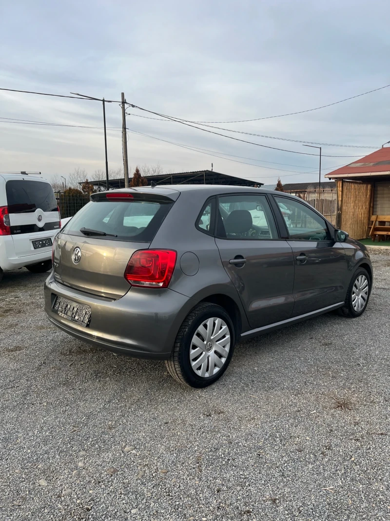 VW Polo 1.6, снимка 7 - Автомобили и джипове - 48841452