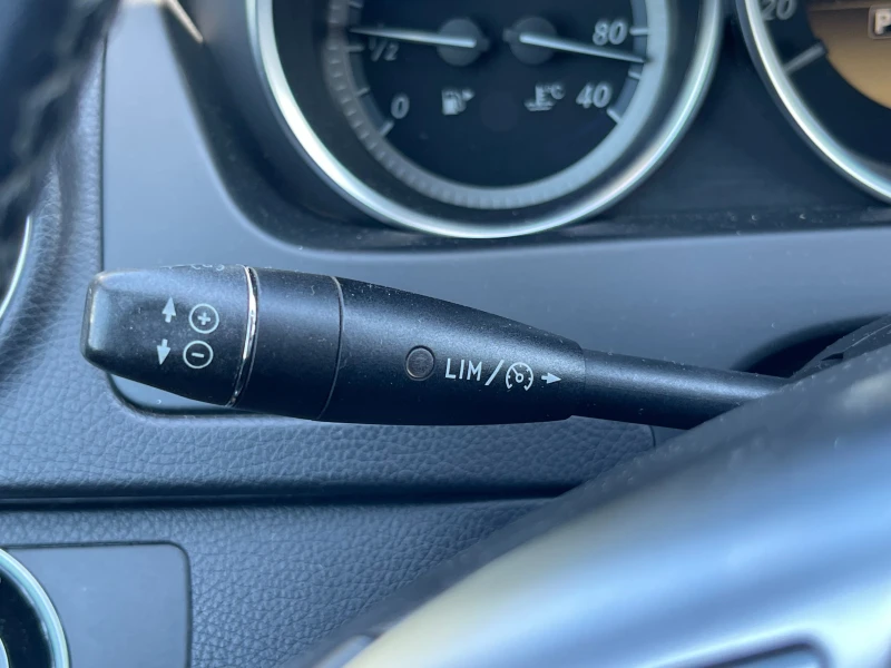 Mercedes-Benz C 250 CDI Blue Efficiency 4Matic Auto 204 к.с Навигация, снимка 16 - Автомобили и джипове - 52612292