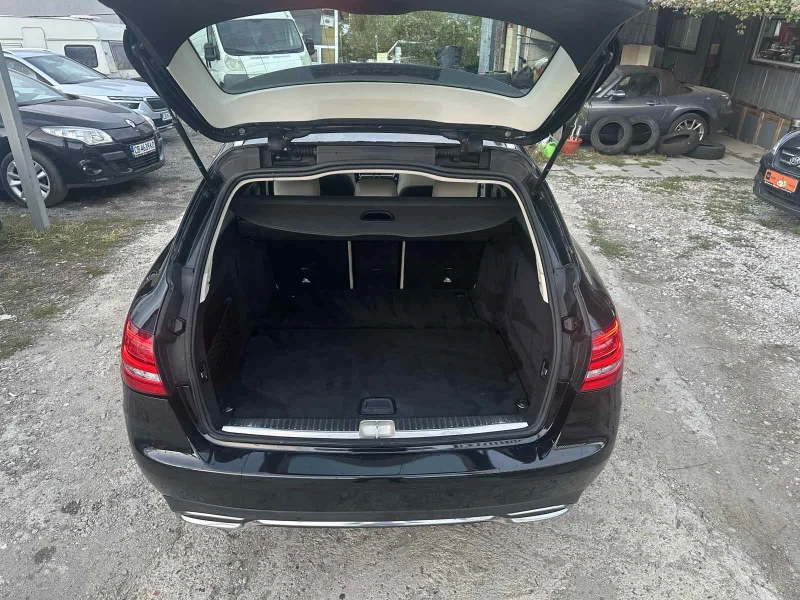 Mercedes-Benz C 220 BlueTec FULL LED, снимка 17 - Автомобили и джипове - 52071093