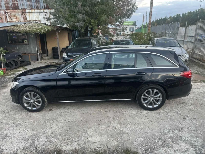 Mercedes-Benz C 220 BlueTec FULL LED, снимка 8 - Автомобили и джипове - 52071093