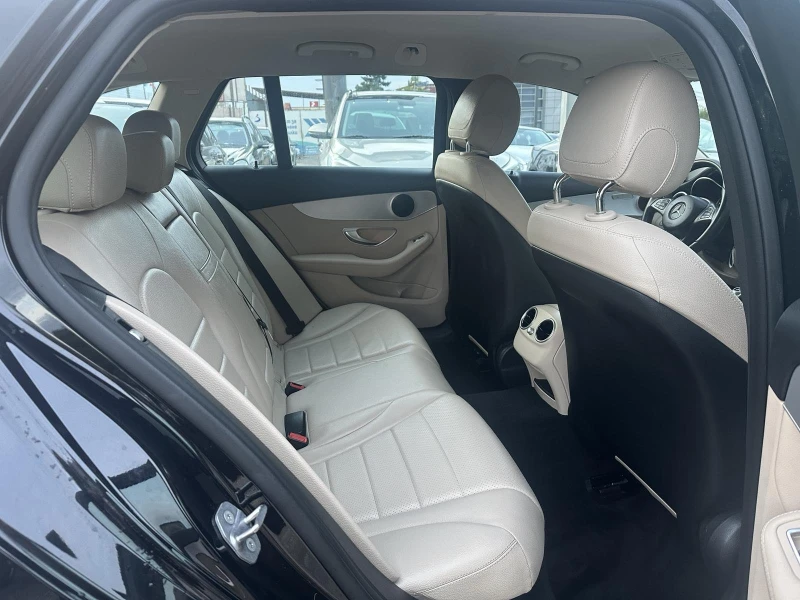 Mercedes-Benz C 220 BlueTec FULL LED, снимка 13 - Автомобили и джипове - 52071093