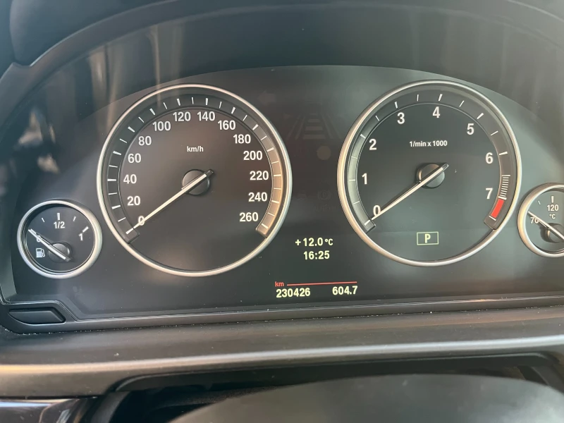 BMW 528 i-258к.с.-Автоматик, снимка 11 - Автомобили и джипове - 52404126