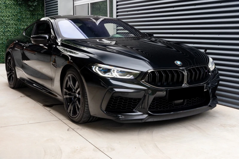 BMW M8 Competition, снимка 2 - Автомобили и джипове - 52565150