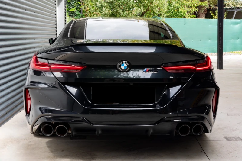 BMW M8 Competition, снимка 3 - Автомобили и джипове - 52565150