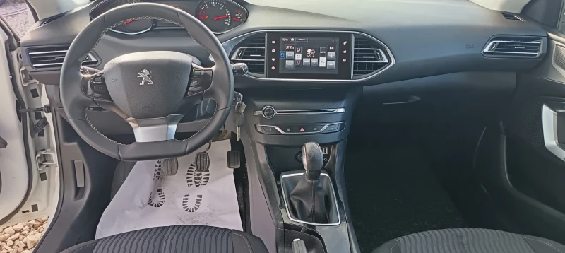 Peugeot 308 1.6 HDI * 16г. Италия , снимка 10 - Автомобили и джипове - 52627087