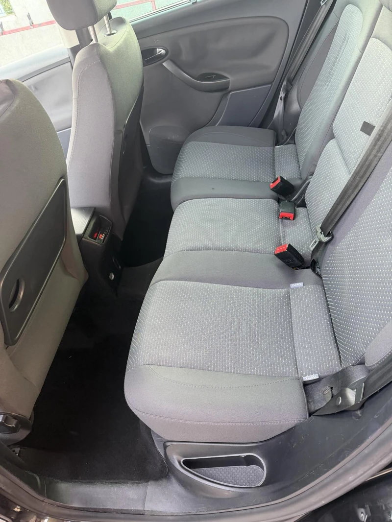 Seat Altea 1.9 XL, снимка 10 - Автомобили и джипове - 52709425