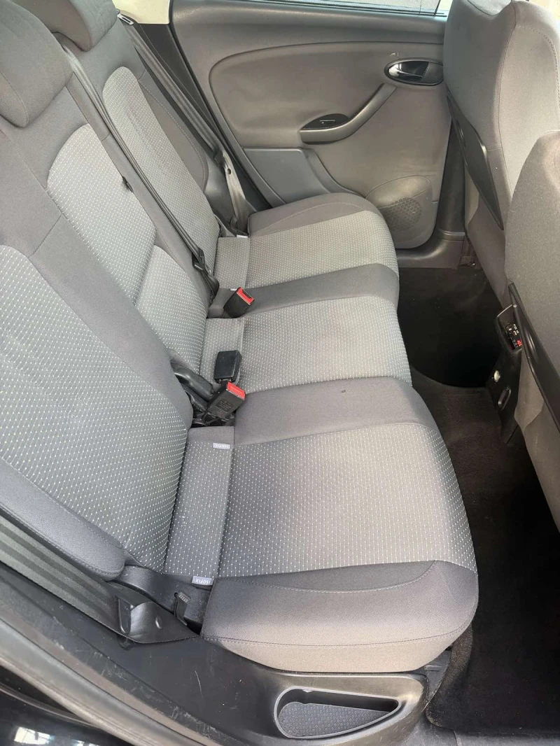 Seat Altea 1.9 XL, снимка 14 - Автомобили и джипове - 52709425