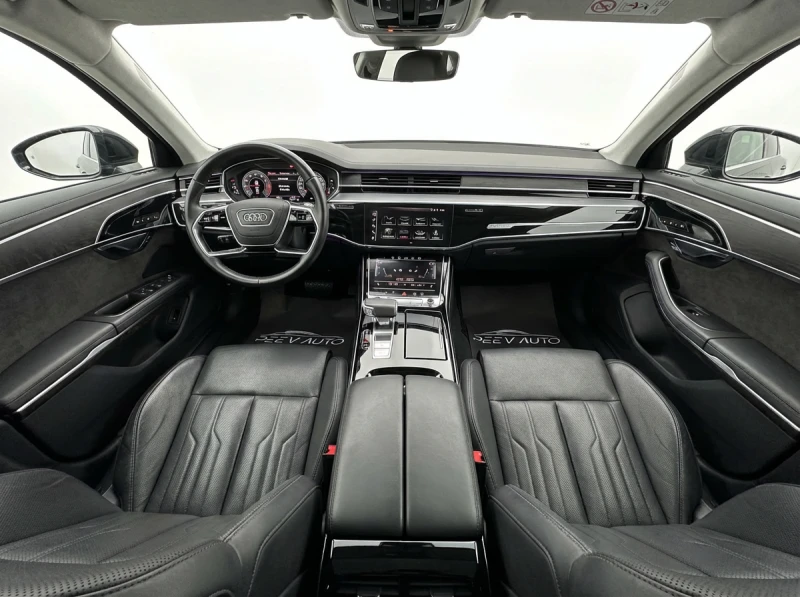 Audi A8 50TDI#DISTRONIC#PODGREV#OBDUH#PANORAMA#360 CAM#TV, снимка 13 - Автомобили и джипове - 52808240