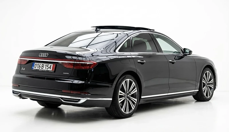 Audi A8 50TDI#DISTRONIC#PODGREV#OBDUH#PANORAMA#360 CAM#TV, снимка 8 - Автомобили и джипове - 52808240