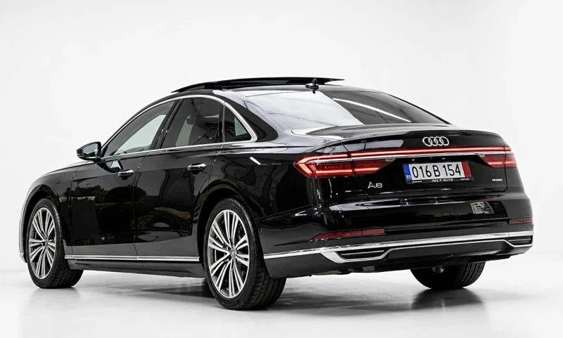 Audi A8 50TDI#DISTRONIC#PODGREV#OBDUH#PANORAMA#360 CAM#TV, снимка 6 - Автомобили и джипове - 52808240