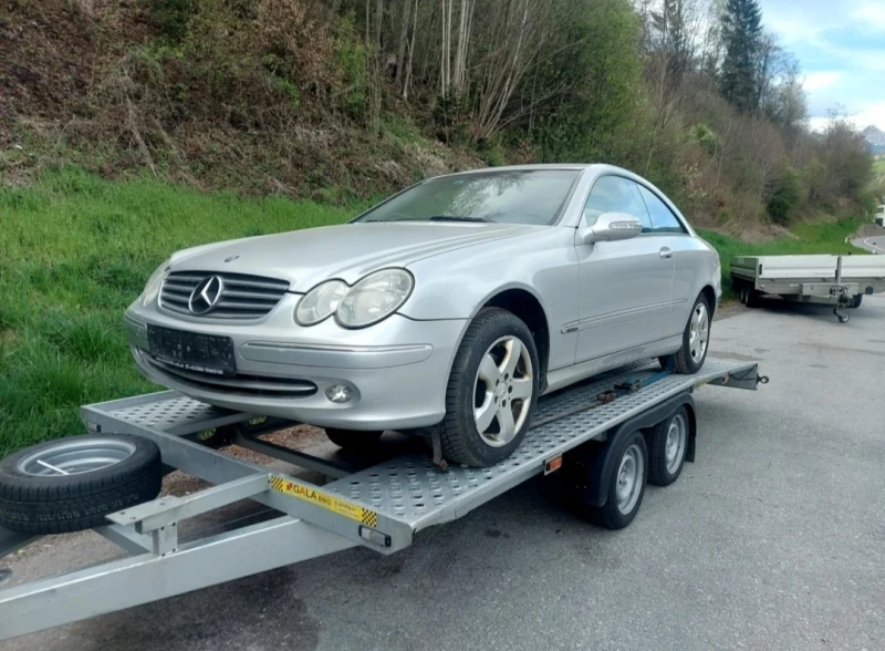 Mercedes-Benz CLK 200 kompresor, снимка 16 - Автомобили и джипове - 53141494