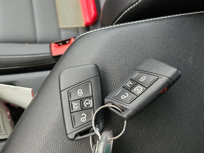 VW Jetta 1.5L| CARFAX| Подгреви| 2 Kлюча, снимка 10 - Автомобили и джипове - 53361331