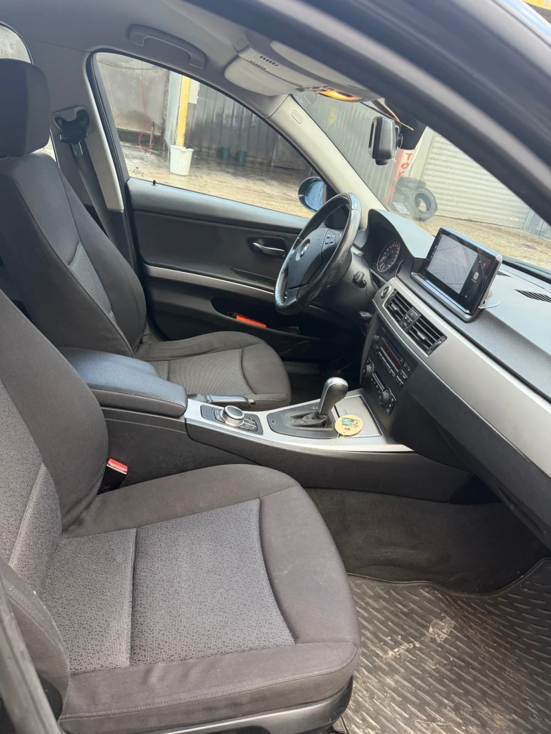 BMW 320, снимка 7 - Автомобили и джипове - 53394959