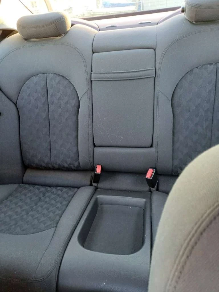 Mercedes-Benz CLK 200 kompresor, снимка 8 - Автомобили и джипове - 53141494